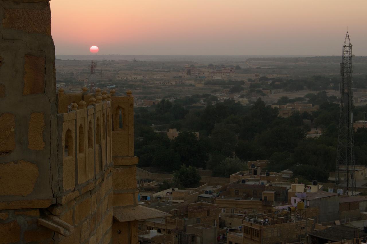 Hotel Desert Jaisalmer Extérieur photo