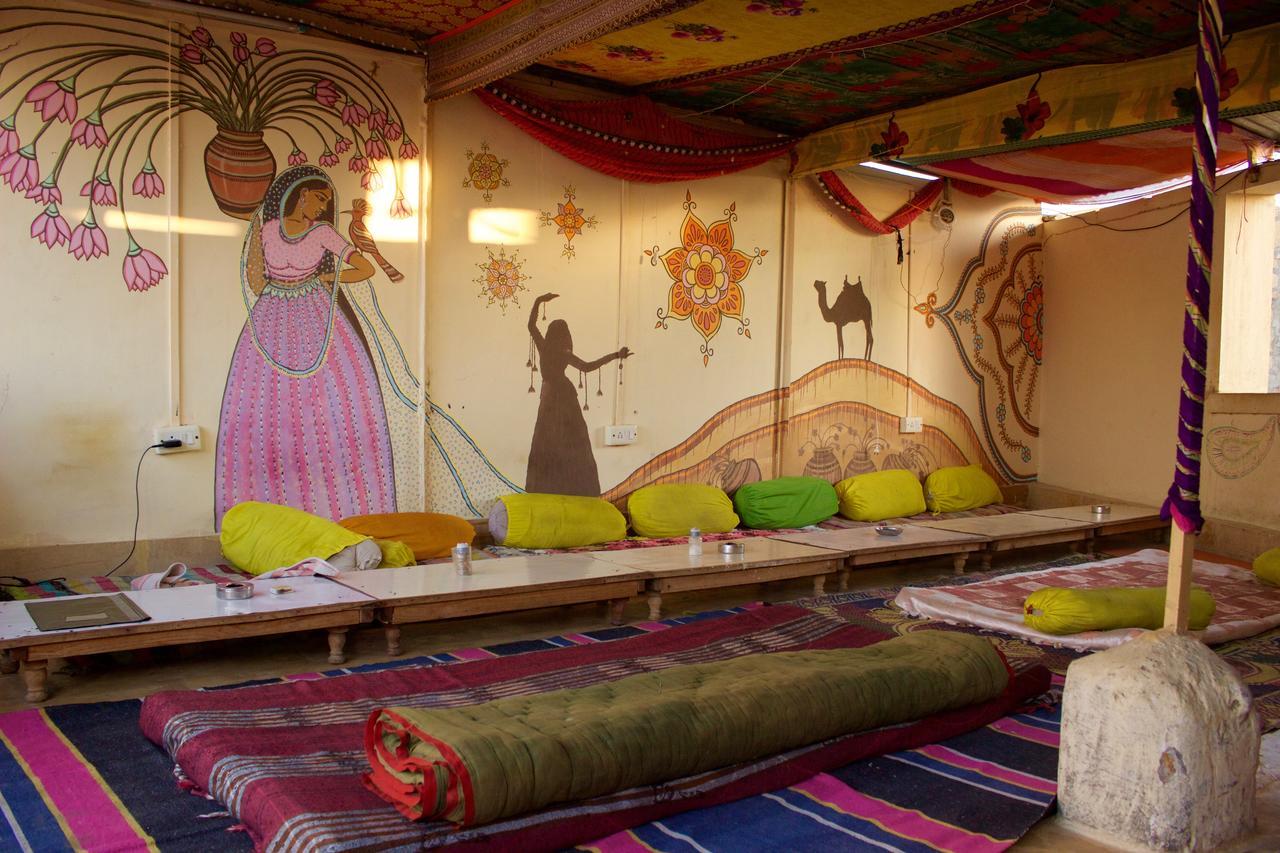 Hotel Desert Jaisalmer Extérieur photo